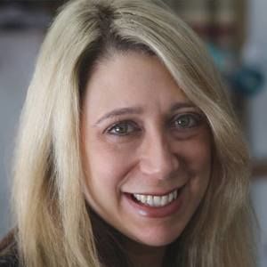 Meet your Posher, Leah